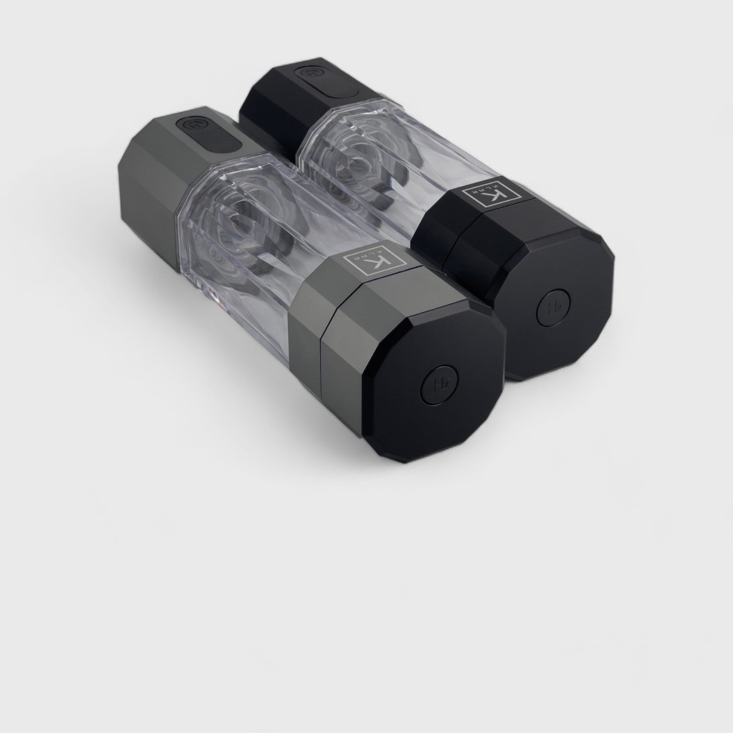 Close-up shot of KLAR Elite hydrogen water bottle showcasing the high-quality build and anodized aluminum shell.